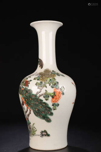 17-19TH CENTURY, A FLORAL&BIRD PATTERN FAMILLE ROSE VASE, QING DYNASTY