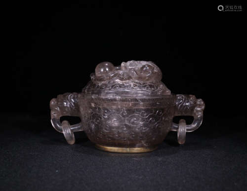 A CRYSTAL CENSER WITH DRAGON PATTERN