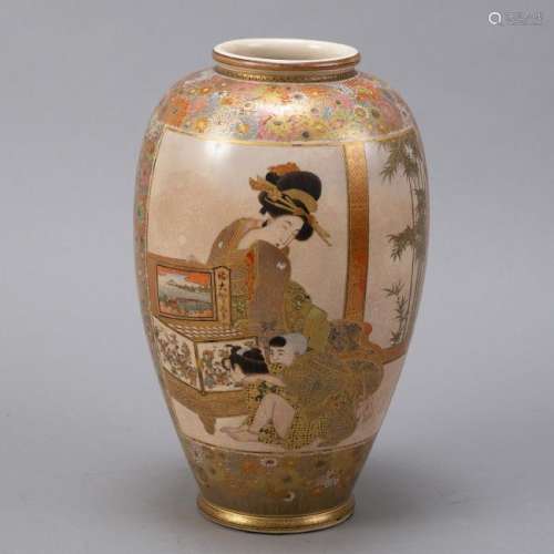 Japanese Meiji Satsuma Vase by Shuzan