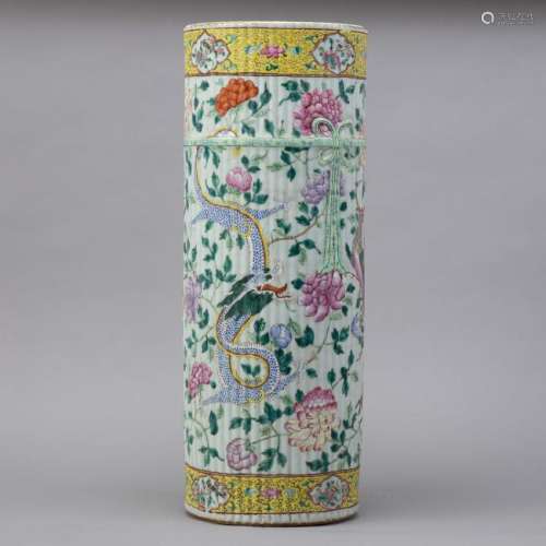 Chinese Famille Rose Porcelain Umbrella Stand