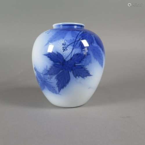 Koransha Japanese Porcelain Vase