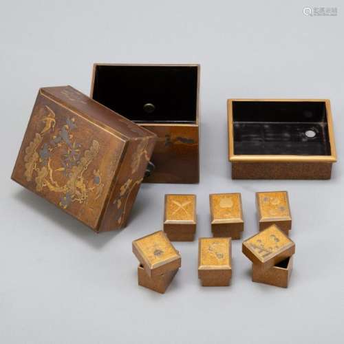 Stunning Meiji or Edo Lacquer Box - Sent Game