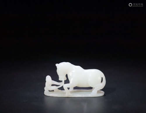 A HETIAN JADE ORNAMENT OF HORSE&FIGURE SHAPED