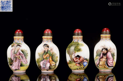 A SET OF GLASS SNUFF BOTTLES OF EIGHT FIGURE PATTERN PAINTED