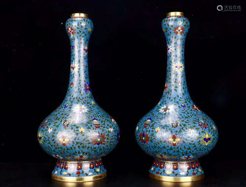 A PAIR OF CLOISONNE VASES WITH FLORAL PATTERN