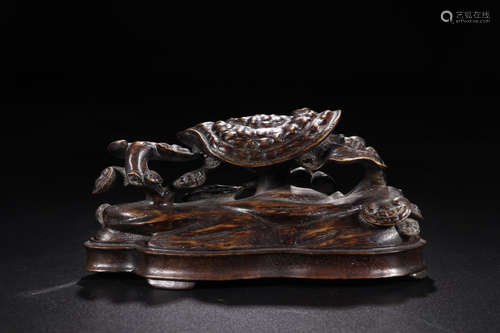 A CHENXIANG WOOD ORNAMENT OF LINGZHI MUSHROOM MOUNTAIN