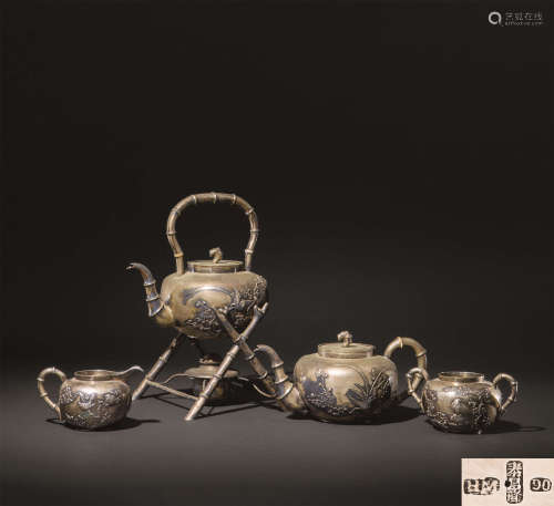 清代（1860年） 喜上眉梢六件套银壶