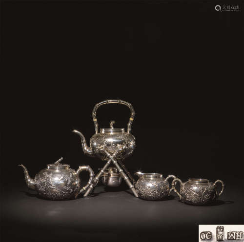 清代（1860年） 梅鸟大套壶 （六件）