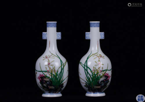 PAIR ENAMELED FLORAL PATTERN VASE