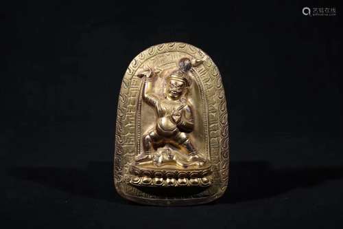 A GILT BRONZE CASTED GREEN IMMOBILE KING BUDDHA