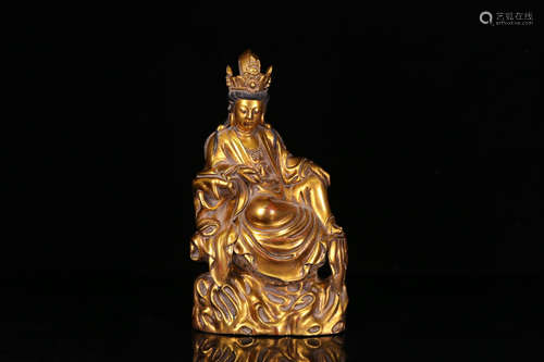 A GILT BRONZE CASTED GUANYIN BUDDHA