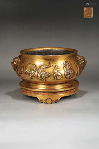 A BRONZE CASTED ZODIAC PATTERN DOUBLE EAR CENSER