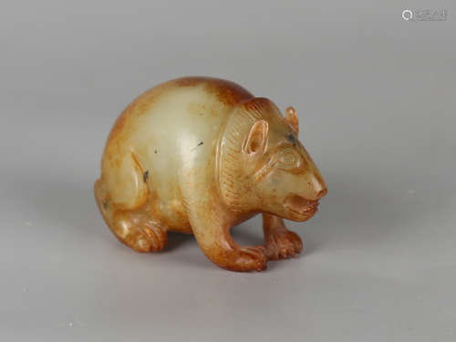 Chinese carved jade figure of a bear.