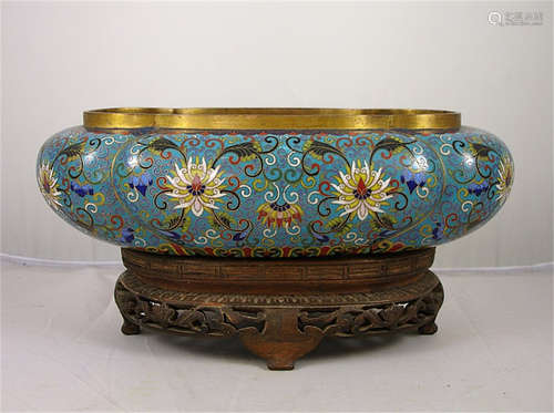 Chinese cloisonne brush washer.