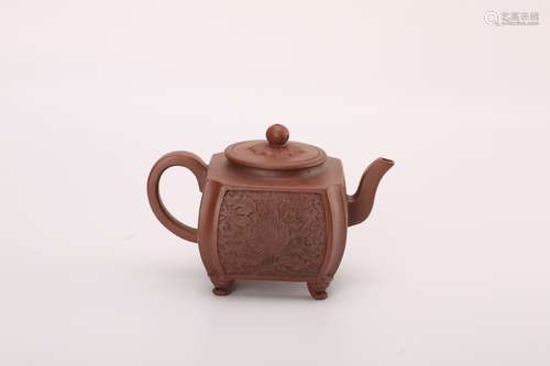 Chinese yixing teapot.