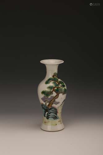 Chinese famille rose porcelain vase.