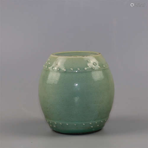 Chinese celadon glaze porcelain drum.