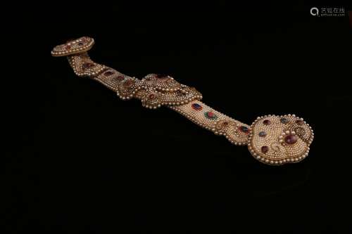 Chinese ruyi scepter with pearl and gem stone inlaid.