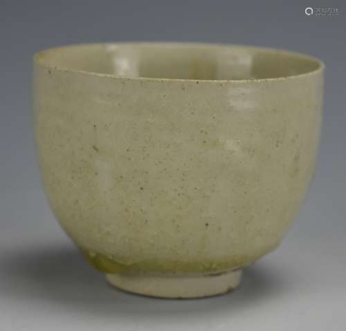 Rare Straw Glazed Cup, Sui Dynasty