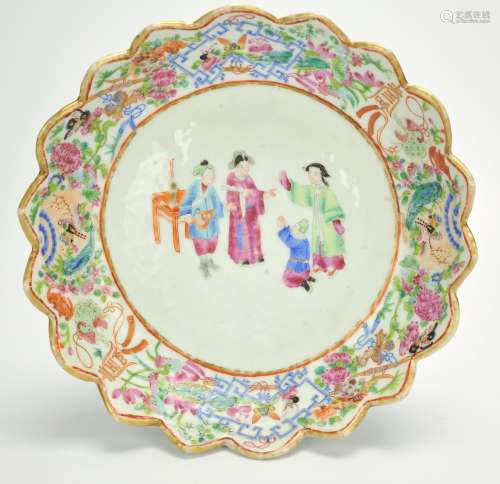 A Chinese Cantonese Glazed Dish,19th C.