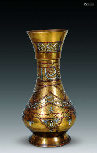 19世纪 鎏金铜錾花镶银彩铜阿拉伯文壶