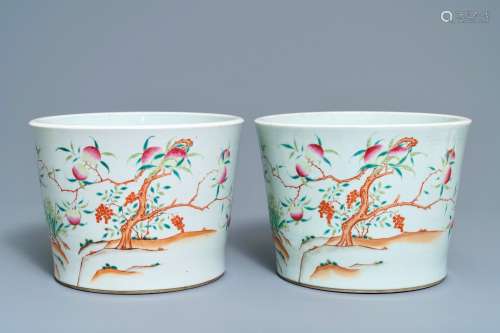 A pair of Chinese famille rose 'nine peaches' jardinières, 19th C.