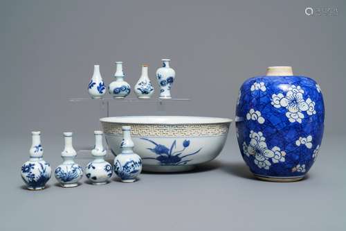 A varied collection of Chinese blue and white wares, Kangxi