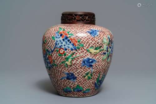 A Chinese wucai ginger jar, Transitional period
