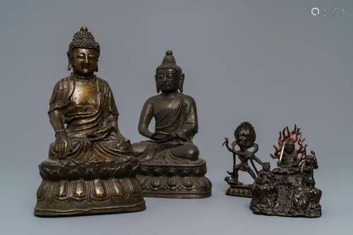 Four various Chinese and Tibetan bronze figures, 18/19th C.