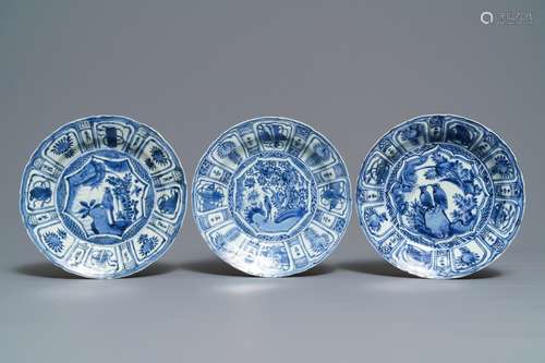 Three Chinese blue and white kraak porcelain 'bird' plates, Wanli