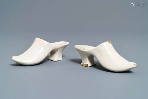 A pair of white Dutch Delft models of slippers, 18th C.