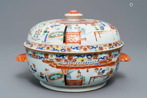 A round Chinese famille verte tureen and cover with ladies in a landscape, Yongzheng