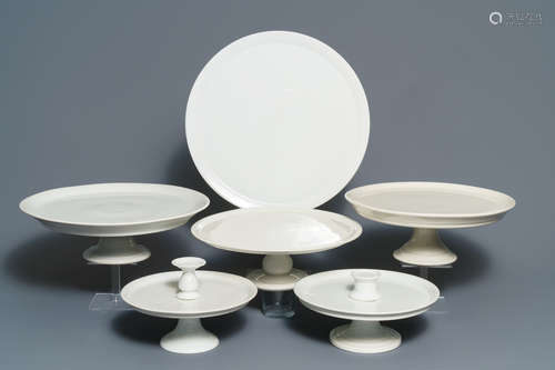 Six large monochrome white French porcelain tazza, 19th C.