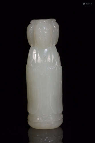 A HETIAN JADE PENDANT WITH THREE GUANYIN PATTERNS