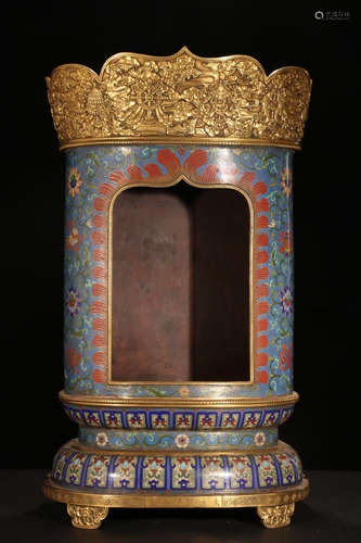 A QIANLONG MARK GILT BRONZE LANTERN GILDED WITH GOLD