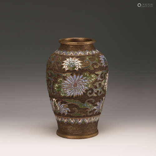 A Chinese Bronze Vase