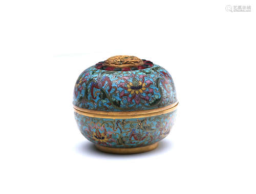 A Chinese Cloisonne Round Box with Cover