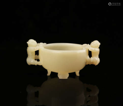 A Chinese Carved Jade Brush Washer