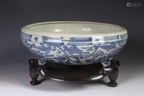Ming Blue and White Porcelain Narcissus Bowl with Mark