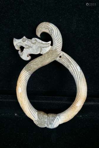 Antique carved jade dragon ring