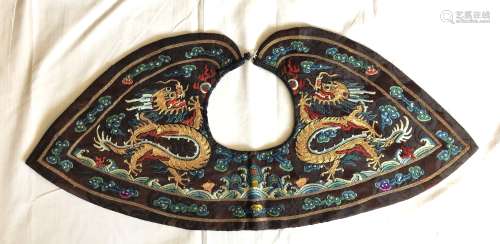 Embroidered Silk 'Dragon' Formal Collar