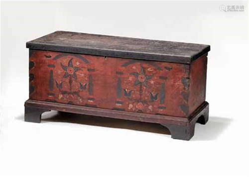 A painted and vinegar-grained blanket chest