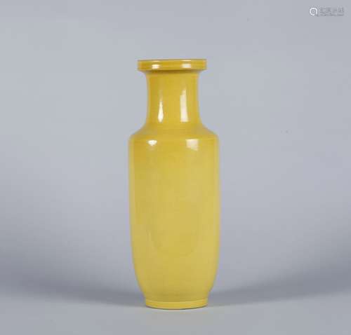 A Chinese Yellow Glazed Porcelain Vase