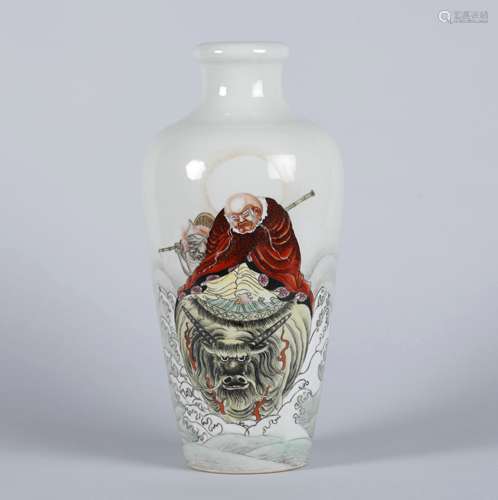 A Chinese Famille-Rose Porcelain Vase