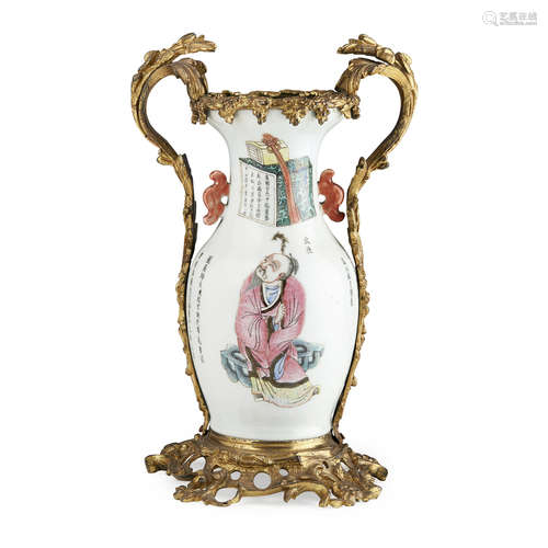 ORMOLU-MOUNTED FAMILLE ROSE 'TABLE OF PEERLESS HEROES' VASE