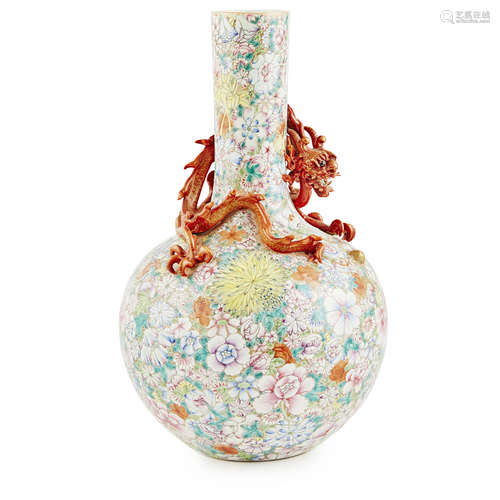 FAMILLE ROSE 'MILLEFLEUR' BOTTLE VASE