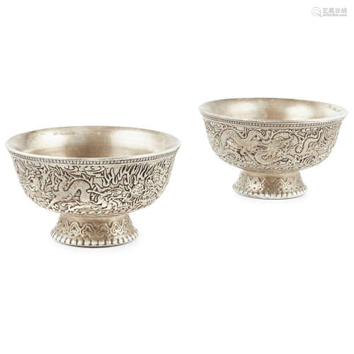 PAIR OF UNUSUAL SILVERED PORCELAIN STEM BOWLS