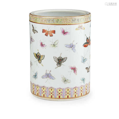 FAMILLE ROSE 'BUTTERFLIES' BRUSHPOT