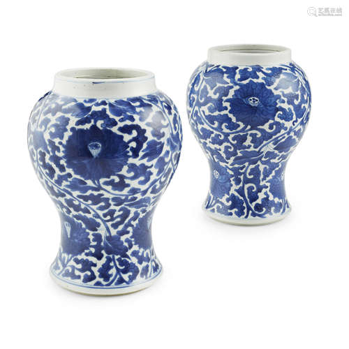 PAIR OF BLUE AND WHITE BALUSTER JARS