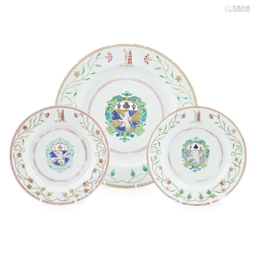 SET OF THREE ARMORIAL PLATES